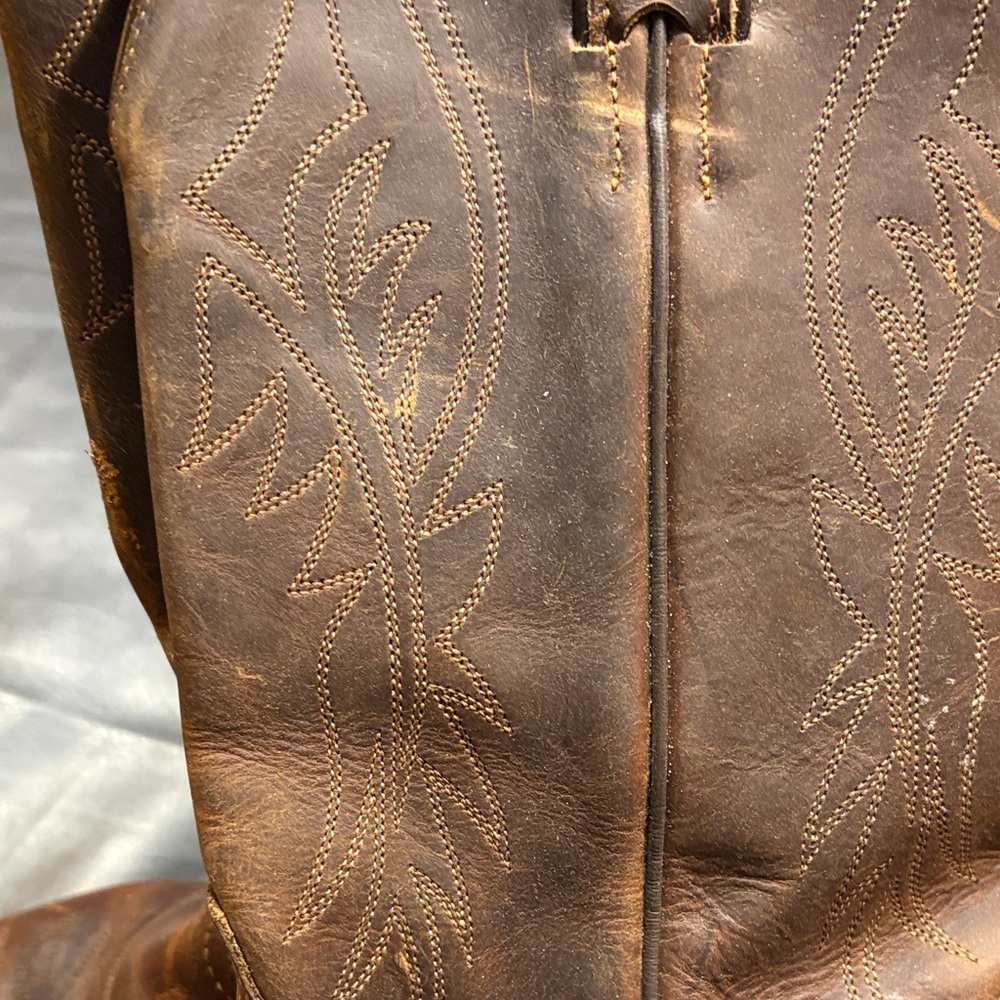 Western Style Brown Leather Heeled Boots - Picture 7 of 8